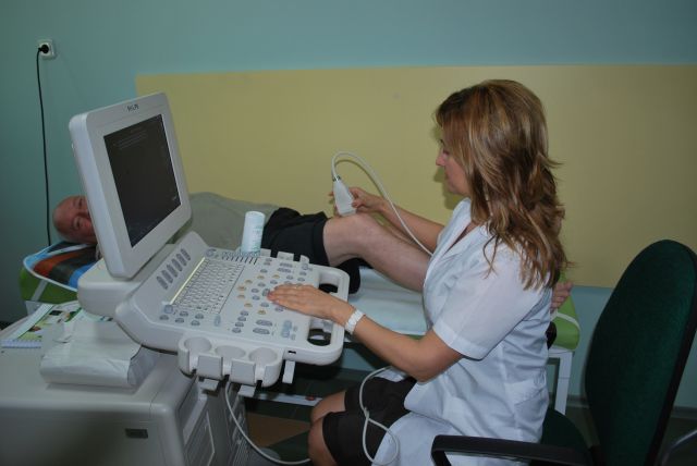 За първи път в България, в болница „Софиямед“  имплантират трето поколение глезенна става