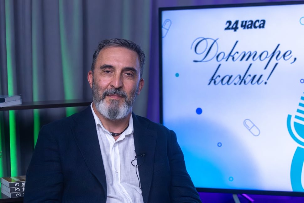 Проф.д-р Калоян Давидов: Нов метод при леко до умерено увеличена простата връща силата на струята без операция (Видео)