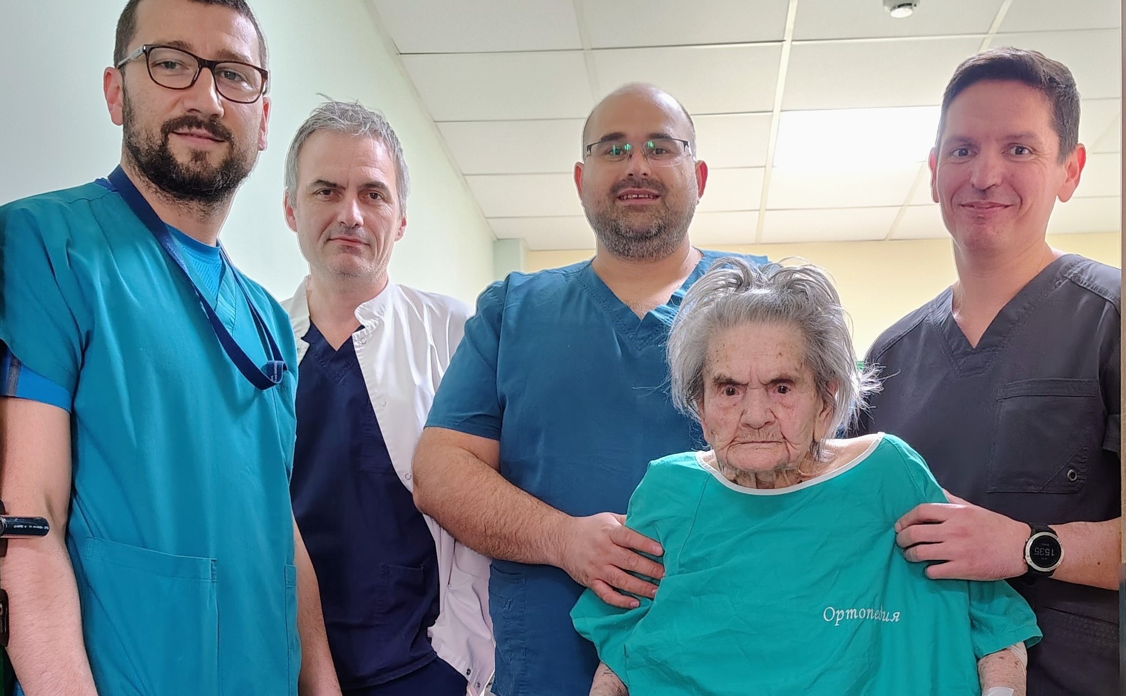 Мултидисциплинарен екип на СОФИЯМЕД изписа 103г. пациентка