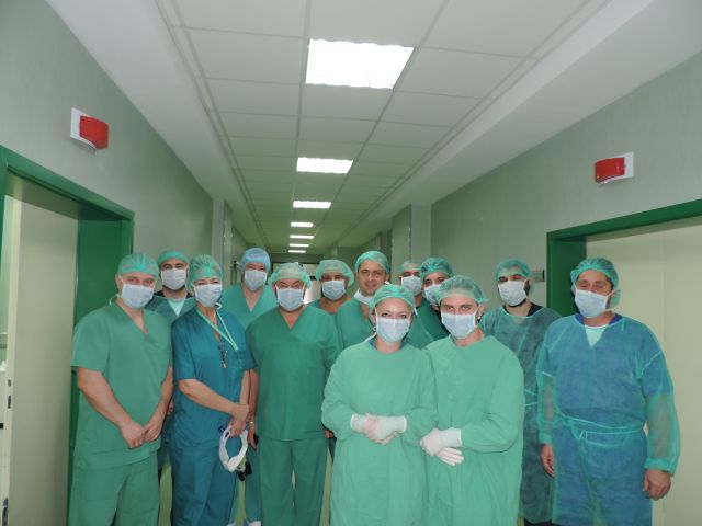 Специализираният курс по хирургия на ръка и реконструктивна хирургия в специализирания Център на УМБ