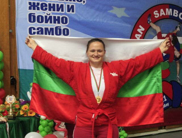 Шампионката на България по самбо Мария Оряшкова успешно оперирана в болница „Софиямед“  