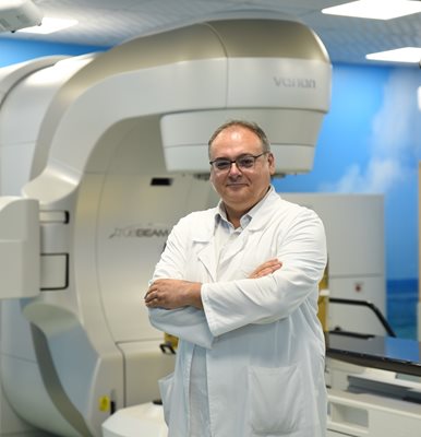 Д-р Иван Георгиев, началник на Отделение по лъчелечение и радиохирургия в УМБАЛ „Софиямед“: Грижата за здравето на гърдите трябва да е ежегодна рутина за всяка жена