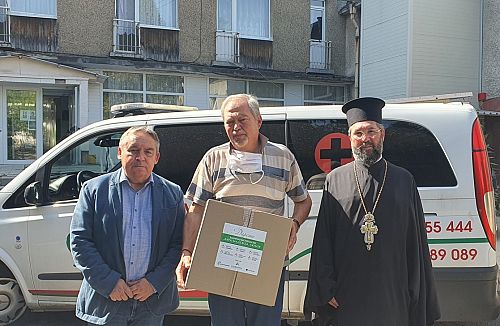  Болнично настоятелство „Вяра, Надежда, Любов“  с дарение на 9 старчески домове в 6 града на страната в борбата с COVID-19