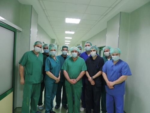 Хирург от „Софиямед” оперира българче заедно със създателя на микрохирургията в Мюнхен