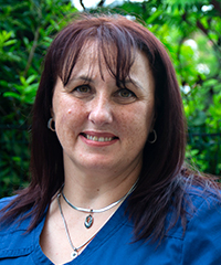  Цветелина Попова