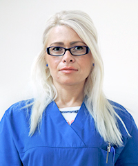  Цветана Манева